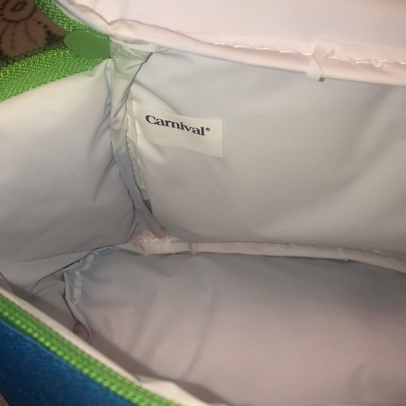 Small hanging lunchbox - Picture 3 of 8